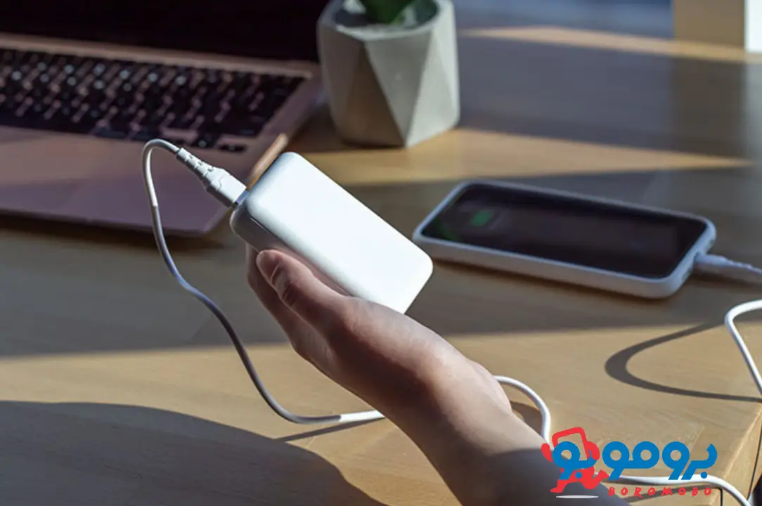 بررسی استانداردهای ایمنی پاوربانک شامل محافظ اتصال کوتاه، افزایش دما و شارژ بیشازحد در خرید عمده